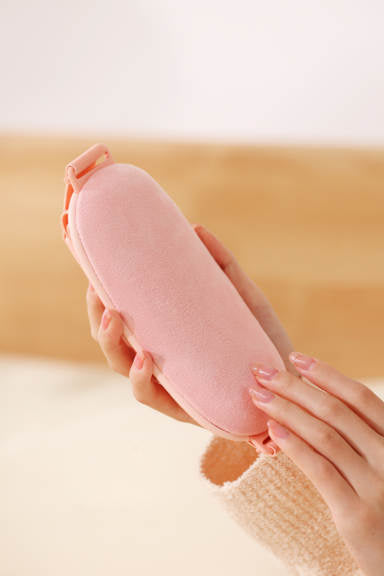 Menstrual Massager — Targeted Heat & Vibration Relief
